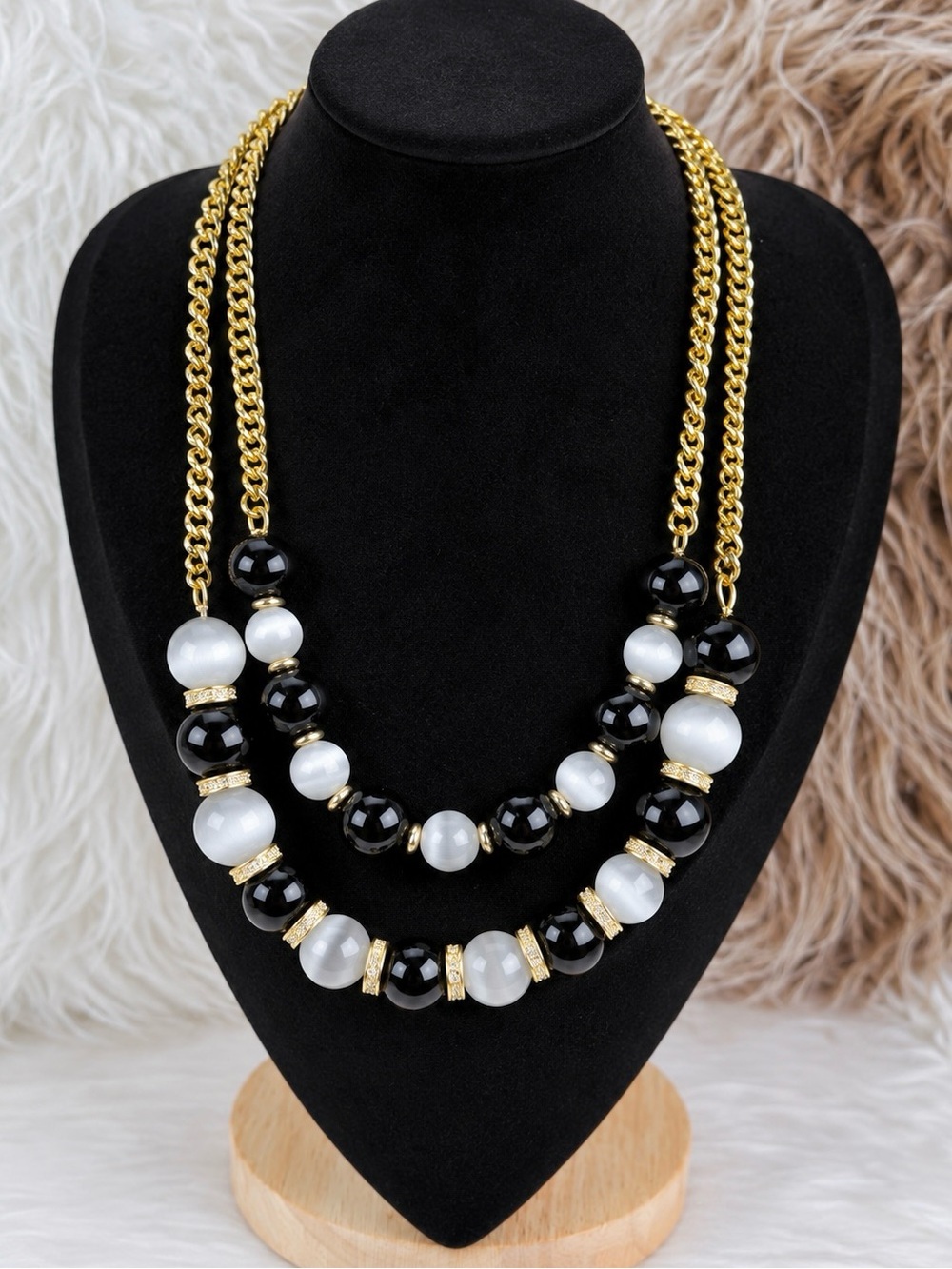 Weighted Goldtone Chain Black and Off White Beaded Talbots Necklace